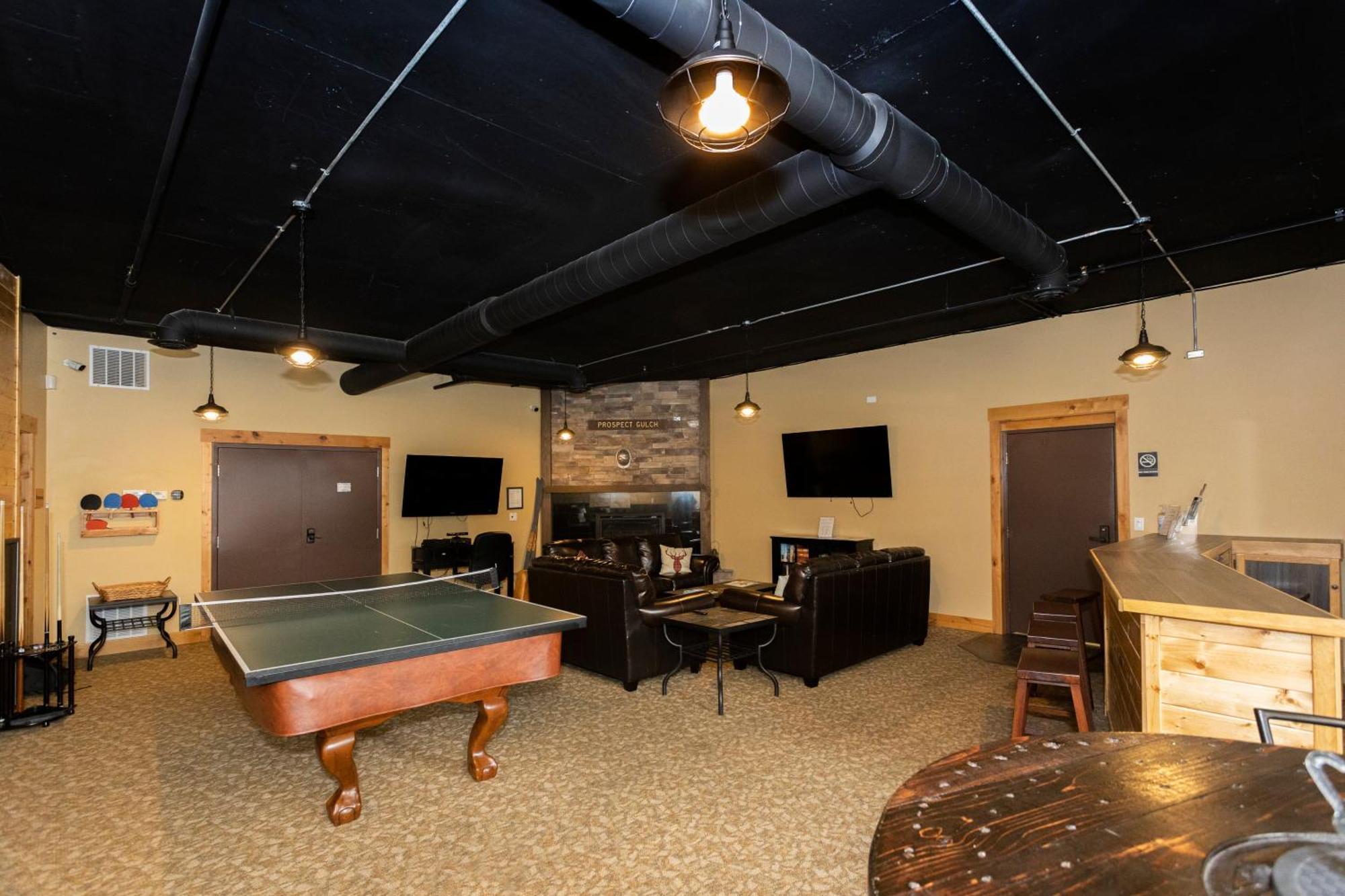 Penthouse Studio W Mtn Sunrise Views & Near Silver Mtn Kellogg Exterior photo